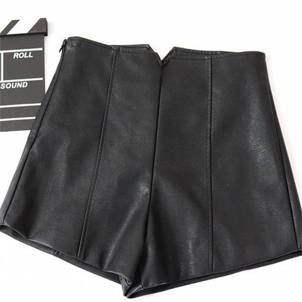 pu leather shorts ladies new autumn and winter wear short leather high waist primer 210306, White;black
pu leather shorts ladies new autumn and winter wear short leather high waist primer 210306, White;black