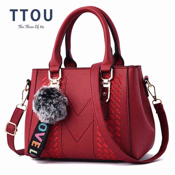 evening bag embroidery women handbags with fur ball designer pu shoulder messenger winter lady crossbody tote female purse 0623
evening bag embroidery women handbags with fur ball designer pu shoulder messenger winter lady crossbody tote female purse 0623