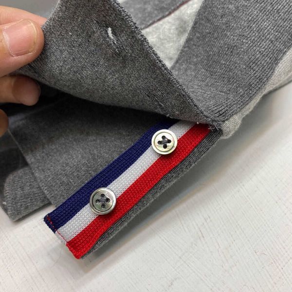 men and women browne autumn winter new tb cotton stitching four-bar hooded drawstring sweater casual hoodies thomnew 2022, Black
men and women browne autumn winter new tb cotton stitching four-bar hooded drawstring sweater casual hoodies thomnew 2022, Black
