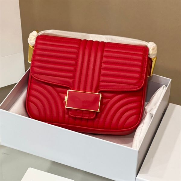 luxury design female bags net red envelope women's new fashion small gold ball chain bag trend simple single shoulder bag
luxury design female bags net red envelope women's new fashion small gold ball chain bag trend simple single shoulder bag