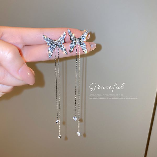 925 silver needle korean new tassel diamond butterfly zircon earrings long earrings dignified sense of design eardrop for women, Golden
925 silver needle korean new tassel diamond butterfly zircon earrings long earrings dignified sense of design eardrop for women, Golden