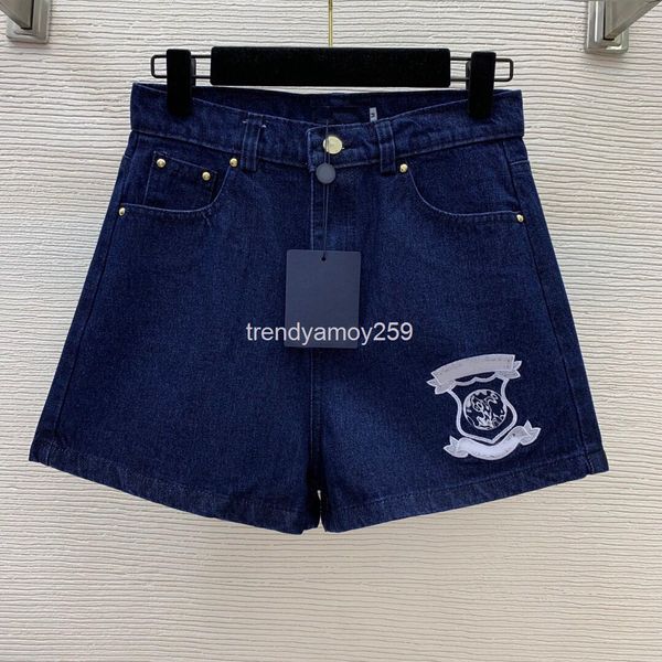 women's shorts summer shorts slim embroidered badge embellishment version a wide leg denim, White;black
women's shorts summer shorts slim embroidered badge embellishment version a wide leg denim, White;black