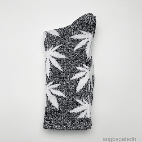 socks men's and women's maple leaf middle tube socks korean version college fengyuansu stockings lovers' tide socks personali, Black
socks men's and women's maple leaf middle tube socks korean version college fengyuansu stockings lovers' tide socks personali, Black