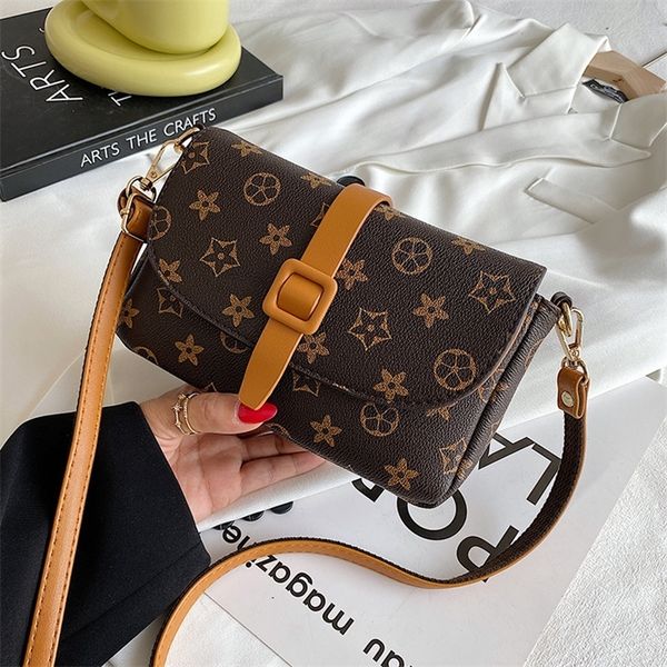 30% off autumn new middle-aged and young bag wear-resistant fashion atmosphere small satchel messenger bag women's
30% off autumn new middle-aged and young bag wear-resistant fashion atmosphere small satchel messenger bag women's