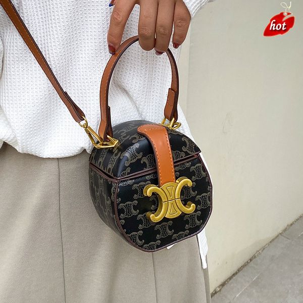 factory online export designer brand bag handbag triumphal mini box small single shoulder msenger 2022 new fashion
factory online export designer brand bag handbag triumphal mini box small single shoulder msenger 2022 new fashion
