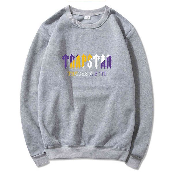 2022 spring autumn trapstar men women casual loose friends print sweatshirt o-neck long sleeve pullover clothes streetwear, Black
2022 spring autumn trapstar men women casual loose friends print sweatshirt o-neck long sleeve pullover clothes streetwear, Black
