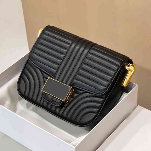 evening bags designer crossbody bags designer women striped chain clutch handbag small square shoulder bag lady wallet 220524
evening bags designer crossbody bags designer women striped chain clutch handbag small square shoulder bag lady wallet 220524
