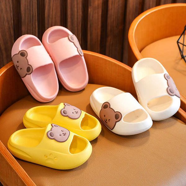 children' slippers summer cartoon bear cute boys girls anti skid indoor home bathroom bath baby cool slippers 220708, Black;grey
children' slippers summer cartoon bear cute boys girls anti skid indoor home bathroom bath baby cool slippers 220708, Black;grey