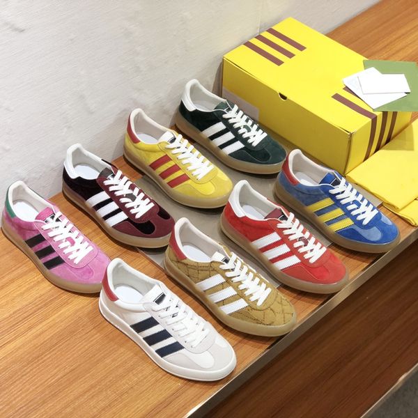 luxury brand designer couple vintage running shoes leather fabric stitching lace-up low-casual sports shoe breathable college trainers platf
luxury brand designer couple vintage running shoes leather fabric stitching lace-up low-casual sports shoe breathable college trainers platf