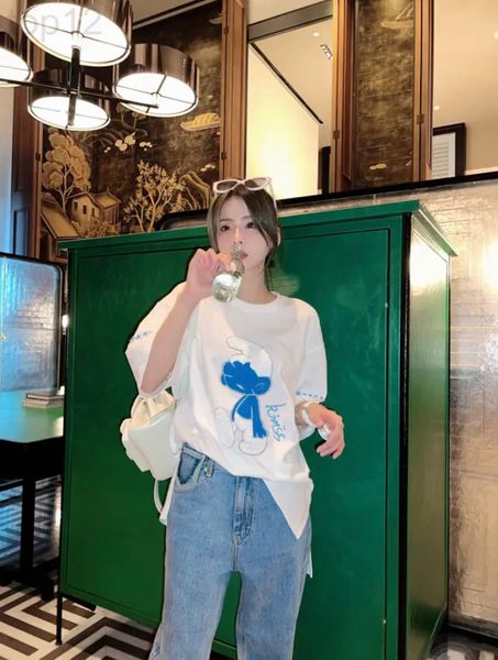 women's t-shirt designer chaopai 22 early spring new sequin patchwork towel embroidered smurf pattern refreshing age reducing versatile, White
women's t-shirt designer chaopai 22 early spring new sequin patchwork towel embroidered smurf pattern refreshing age reducing versatile, White