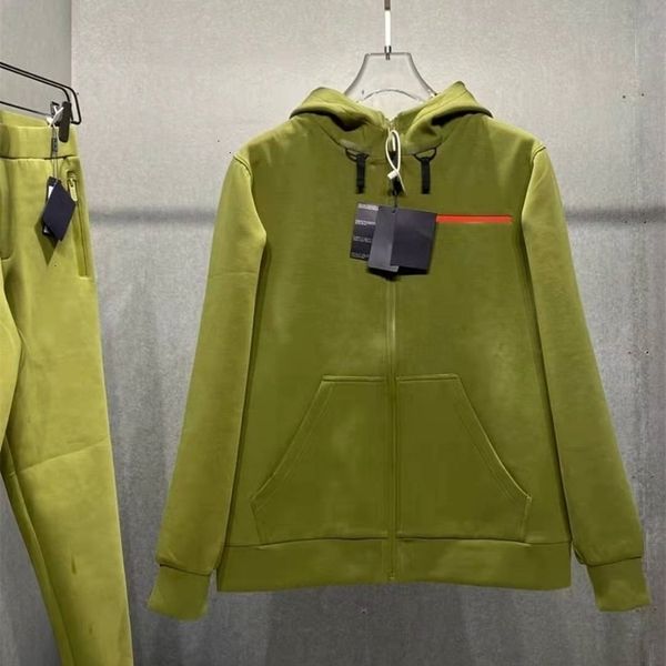2021 autumn and winter paris italy jacket casual street fashion pockets warm men women couple outwear jacket ship, Black;brown
2021 autumn and winter paris italy jacket casual street fashion pockets warm men women couple outwear jacket ship, Black;brown