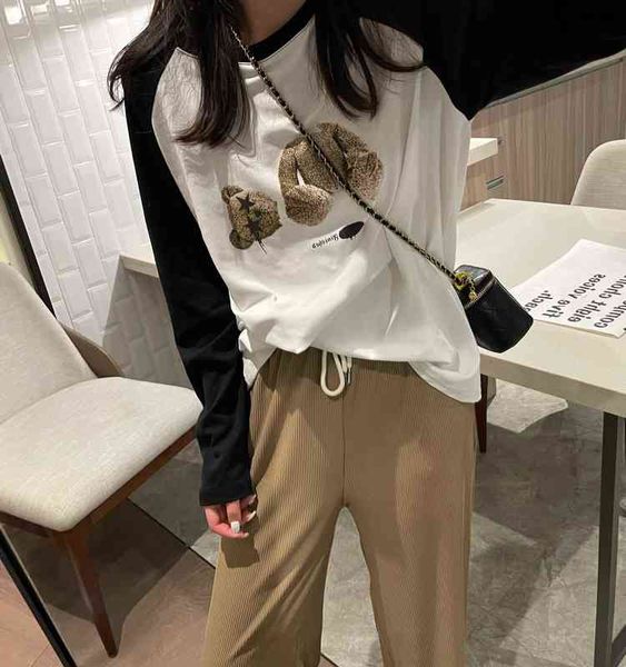 broken bear print raglan sleeve contrast color round neck long bottomed shirt t-shirt women's f8580, White
broken bear print raglan sleeve contrast color round neck long bottomed shirt t-shirt women's f8580, White