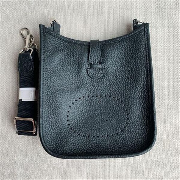 fashion designer bags luxury lady handbags shoulder crossbody hollow out letter bucket bags genuine leather cowhide soft purse wallets messe
fashion designer bags luxury lady handbags shoulder crossbody hollow out letter bucket bags genuine leather cowhide soft purse wallets messe