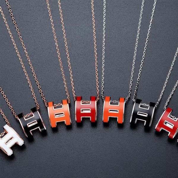 2022 new letter diamond necklace designer jewelry s925silver 18k gold plated women pendant necklaces high-end gifts for choker, Silver
2022 new letter diamond necklace designer jewelry s925silver 18k gold plated women pendant necklaces high-end gifts for choker, Silver