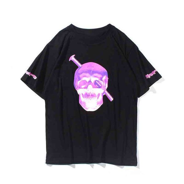 summer cotton t shirt v 22 lone designer short-sleeved t-shirt american hip-hop loose oversize sweatshirt ins new classic big v print men�, White;black
summer cotton t shirt v 22 lone designer short-sleeved t-shirt american hip-hop loose oversize sweatshirt ins new classic big v print men�, White;black