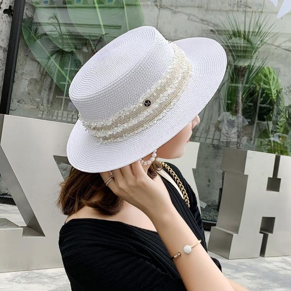 new letter straw hat lady black british style cap beach white women flat female wide brim outdoor sunhat, Blue;gray
new letter straw hat lady black british style cap beach white women flat female wide brim outdoor sunhat, Blue;gray