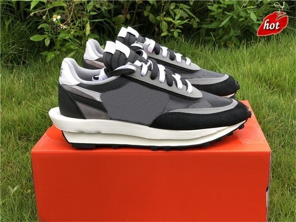 shoes sacai x ldwaffle ldv black white nylon pine green varsity blue red purple wolf grey men women sneakers, White;red
shoes sacai x ldwaffle ldv black white nylon pine green varsity blue red purple wolf grey men women sneakers, White;red
