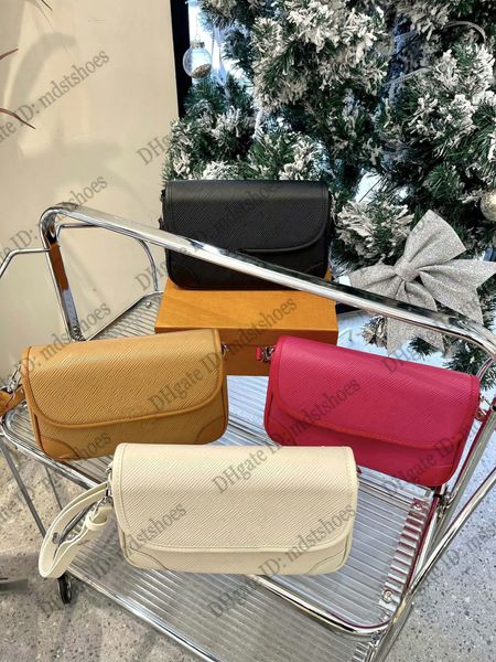 2022 new water ripples metal stereoscopic logo underarm bag classic monograms wearable messenger bag luxurys cross body 25cm
2022 new water ripples metal stereoscopic logo underarm bag classic monograms wearable messenger bag luxurys cross body 25cm
