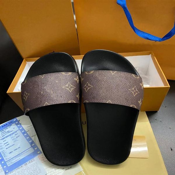 2020designer slippers new r luxury slides men summer rubber sandals beach slide fashion scuffs slippers indoor shoes size 35-45273y, Black
2020designer slippers new r luxury slides men summer rubber sandals beach slide fashion scuffs slippers indoor shoes size 35-45273y, Black