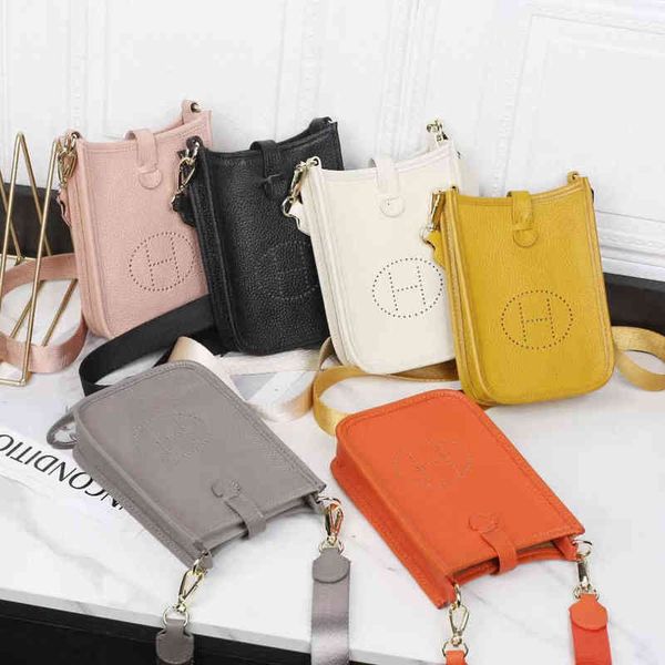 handbag crossbody evelynes's women 2022 h family hollowed out cow leather small bag mobile phone messenger women's
handbag crossbody evelynes's women 2022 h family hollowed out cow leather small bag mobile phone messenger women's