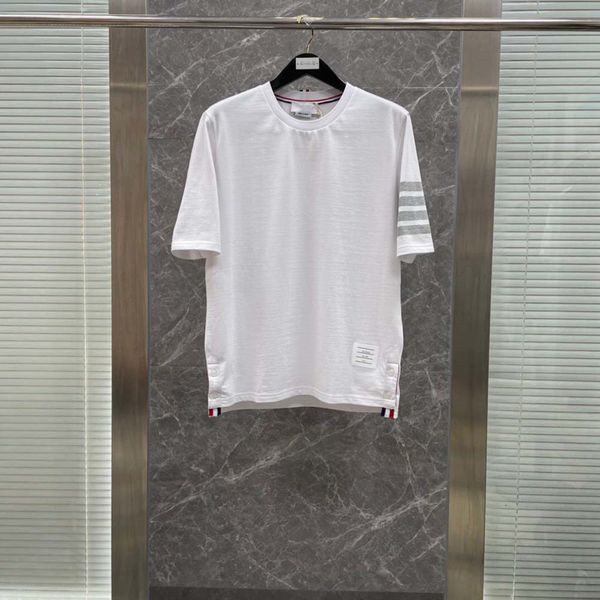 promotion 2022 designer mens womens letter print t shirts fashion designer summer tshirt short sleeve, White;black
promotion 2022 designer mens womens letter print t shirts fashion designer summer tshirt short sleeve, White;black