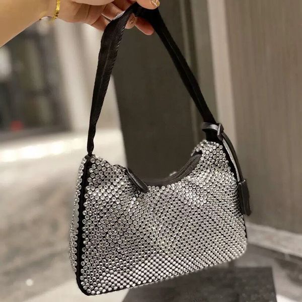 2022 women fashion shoulder bag shiny rhinestone designer handbags luxury nylon diamond the tote bags womens party shopping purse handbag va
2022 women fashion shoulder bag shiny rhinestone designer handbags luxury nylon diamond the tote bags womens party shopping purse handbag va