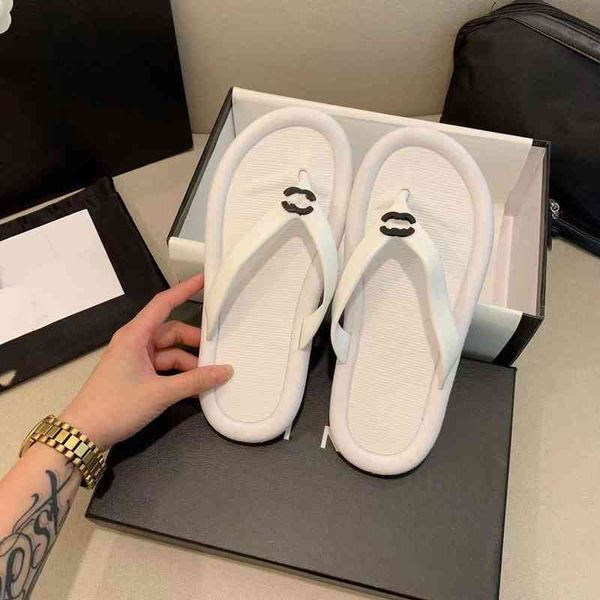 c family women's 2022 summer new flat bottom flops go out beach 2022 trendy fashion design all-match ladies slippers, Black
c family women's 2022 summer new flat bottom flops go out beach 2022 trendy fashion design all-match ladies slippers, Black