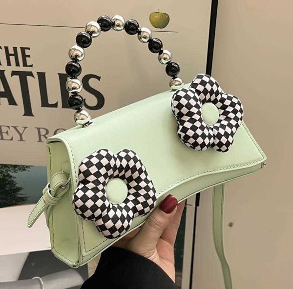 evening bags fashion flower design small tote bag pu leather crossbody for women 2022 summer trend luxury shoulder handbags
evening bags fashion flower design small tote bag pu leather crossbody for women 2022 summer trend luxury shoulder handbags