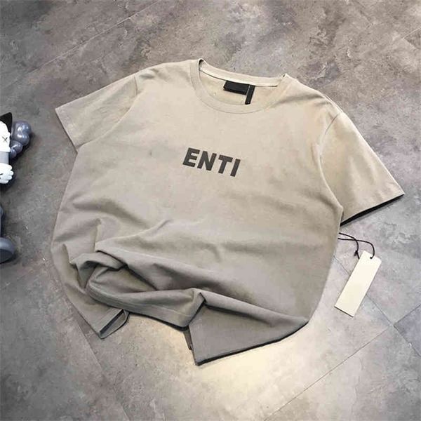 2022 new special offer model silicone three-dimensional letter printed short sleeve t-shirt women's spring and summer large loose coupl, White
2022 new special offer model silicone three-dimensional letter printed short sleeve t-shirt women's spring and summer large loose coupl, White