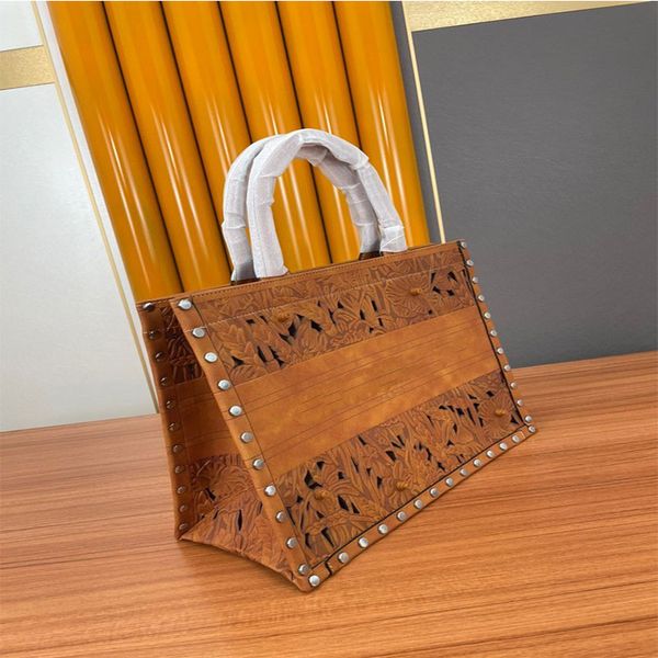 tote bags high capacity shopping bag handcraft carved three-dimensional stamens women's shoulder bag fashion letter handbag wallet 42x
tote bags high capacity shopping bag handcraft carved three-dimensional stamens women's shoulder bag fashion letter handbag wallet 42x