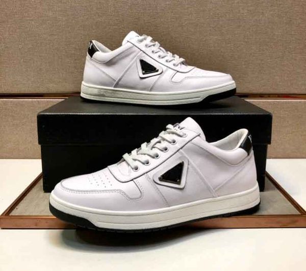 men designer flats technical fashion sneaker shoes fabric re-nylon chunky rubber casual walking discount trainer with box.eu38-45, Black
men designer flats technical fashion sneaker shoes fabric re-nylon chunky rubber casual walking discount trainer with box.eu38-45, Black