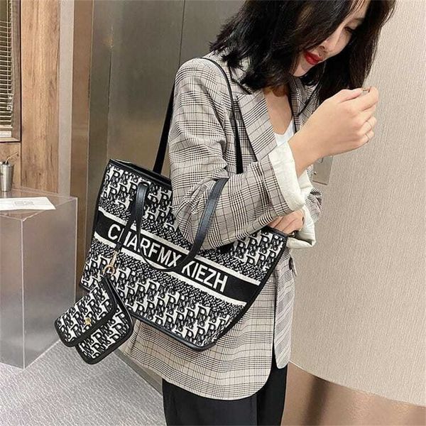 purses aa star net red versatile bag female 2022 new korean fashion canvas shoulder large capacity women's tote bag
purses aa star net red versatile bag female 2022 new korean fashion canvas shoulder large capacity women's tote bag