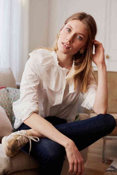 women's blouses shirts balza family of legal system spring and summer fresh large lapel ruffle long sleeve shirt, White
women's blouses shirts balza family of legal system spring and summer fresh large lapel ruffle long sleeve shirt, White