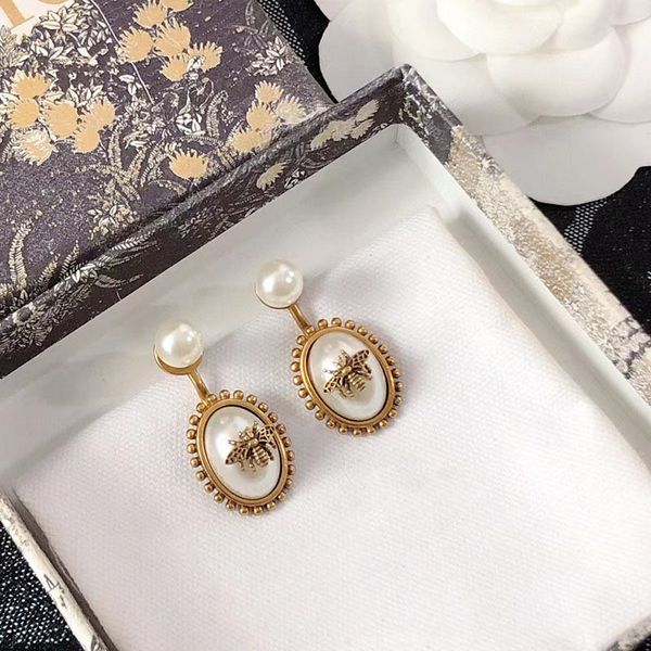 retro designer earring stud letter charm earrings fashion statement brand jewelry for women lady party wedding lovers gift engagement with b, Golden;silver
retro designer earring stud letter charm earrings fashion statement brand jewelry for women lady party wedding lovers gift engagement with b, Golden;silver