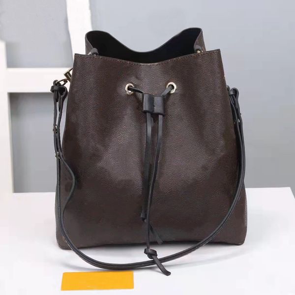 boomboomluxury bucket bag luxurys woman leather shoulder bags classic designers cross body purse lady pu leather handbag
boomboomluxury bucket bag luxurys woman leather shoulder bags classic designers cross body purse lady pu leather handbag
