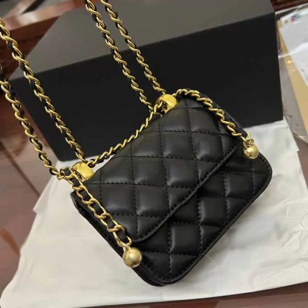 12cm mini cosmetic designer bags cases womens genuine leather crossbody bag gold-tone metal chain double small golden balls handbag flap sho
12cm mini cosmetic designer bags cases womens genuine leather crossbody bag gold-tone metal chain double small golden balls handbag flap sho