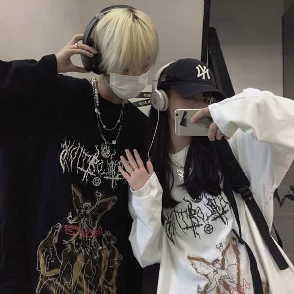 men's tshirts gothic retro men long sleeve tshirt autumn graffiti angel print ulzzang harajuku fashion streetwear baggy korean trendy b, White;black
men's tshirts gothic retro men long sleeve tshirt autumn graffiti angel print ulzzang harajuku fashion streetwear baggy korean trendy b, White;black