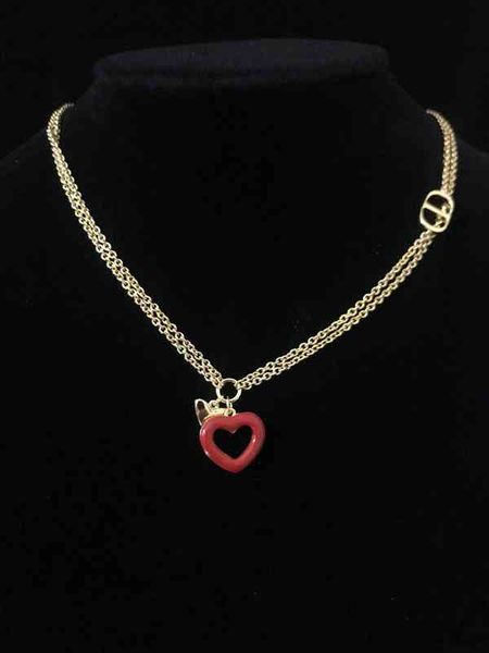 2022 women's fashion all-match high-quality new personality necklace brand wholesale di family red love female letter simple peach clav, Silver
2022 women's fashion all-match high-quality new personality necklace brand wholesale di family red love female letter simple peach clav, Silver