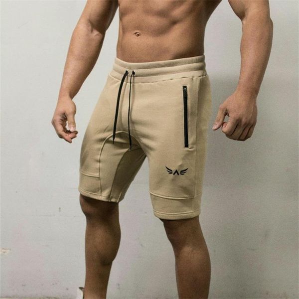 men shorts cotton embroidery splced knee length gym workout shorts bodybuilding casual short pants sportswear 220407, White;black
men shorts cotton embroidery splced knee length gym workout shorts bodybuilding casual short pants sportswear 220407, White;black
