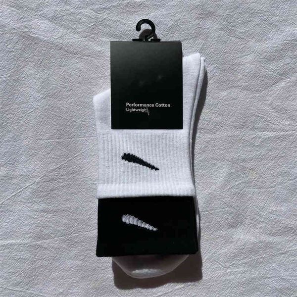 fashion brand men's cotton running crew socks middle tube casual breathable sports for men and women soft sock myrp, Black
fashion brand men's cotton running crew socks middle tube casual breathable sports for men and women soft sock myrp, Black