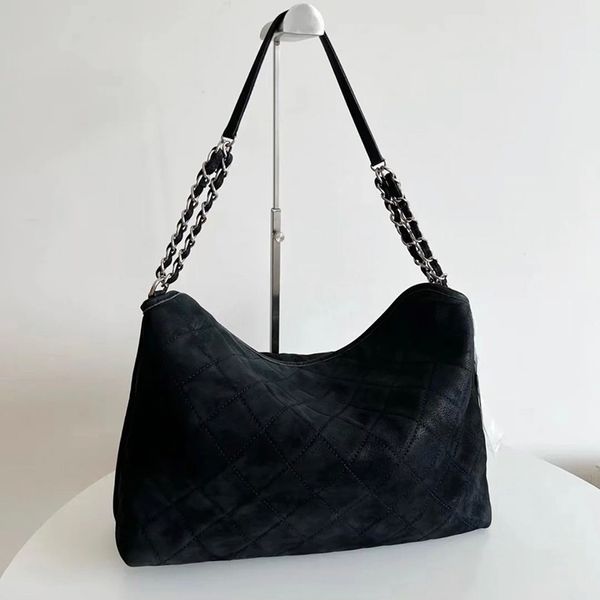 early fall france womens suede cowhide bags silver metal hardware shoulder handbags large capacity fashion trends street messenger pocket 38
early fall france womens suede cowhide bags silver metal hardware shoulder handbags large capacity fashion trends street messenger pocket 38