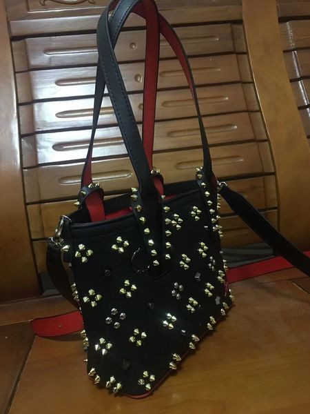 fashion women shoulder bag genuine leather rivets spikes bow crossbody bags tote designer cabata handbags shopping bag
fashion women shoulder bag genuine leather rivets spikes bow crossbody bags tote designer cabata handbags shopping bag