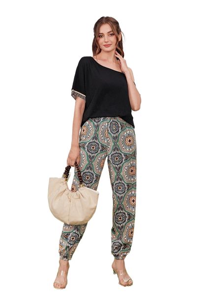 asymmetrical neck geo print tee & pants set z0vx#, White 
asymmetrical neck geo print tee & pants set z0vx#, White