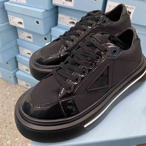 european goods 2022 p-triangle casual white women's leather thick soled shoes, Black
european goods 2022 p-triangle casual white women's leather thick soled shoes, Black