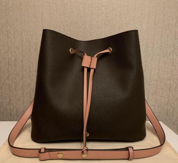 designers shoulder straps shoulde bags luxurys women chain strap crossbody purse messenger bag handbags
designers shoulder straps shoulde bags luxurys women chain strap crossbody purse messenger bag handbags
