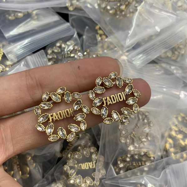 2022 new d family di wheat ear drill round letter ja earrings female fashion old high sense, Golden
2022 new d family di wheat ear drill round letter ja earrings female fashion old high sense, Golden