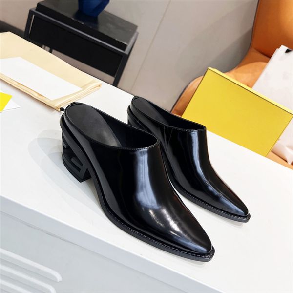 2022 spring and summer catwalk semi slippers women fashion bright leather thick heel pointed sandals, Black
2022 spring and summer catwalk semi slippers women fashion bright leather thick heel pointed sandals, Black