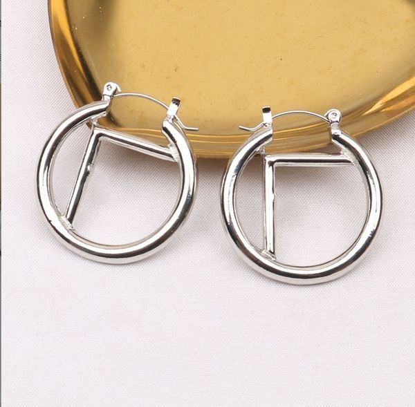 famous 18k gold plated luxury brand double letters stud hoop geometric women long tassel crystal rhinestone pearl earring wedding party, Silver
famous 18k gold plated luxury brand double letters stud hoop geometric women long tassel crystal rhinestone pearl earring wedding party, Silver