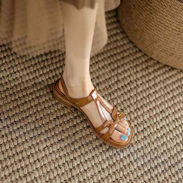 sandals design sense niche sandals women's flat sole summer cowhide t-belt back empty one-line buckle thick middle heel shoes jxt1, Black
sandals design sense niche sandals women's flat sole summer cowhide t-belt back empty one-line buckle thick middle heel shoes jxt1, Black