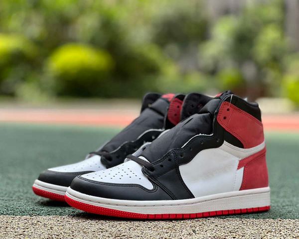 jumpman 1 high og '6 rings' basketball shoes summit white track red black outdoor trainers sports sneaker with box
jumpman 1 high og '6 rings' basketball shoes summit white track red black outdoor trainers sports sneaker with box
